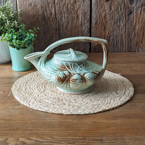 Théiere McCoy pine cone teapot vintage 